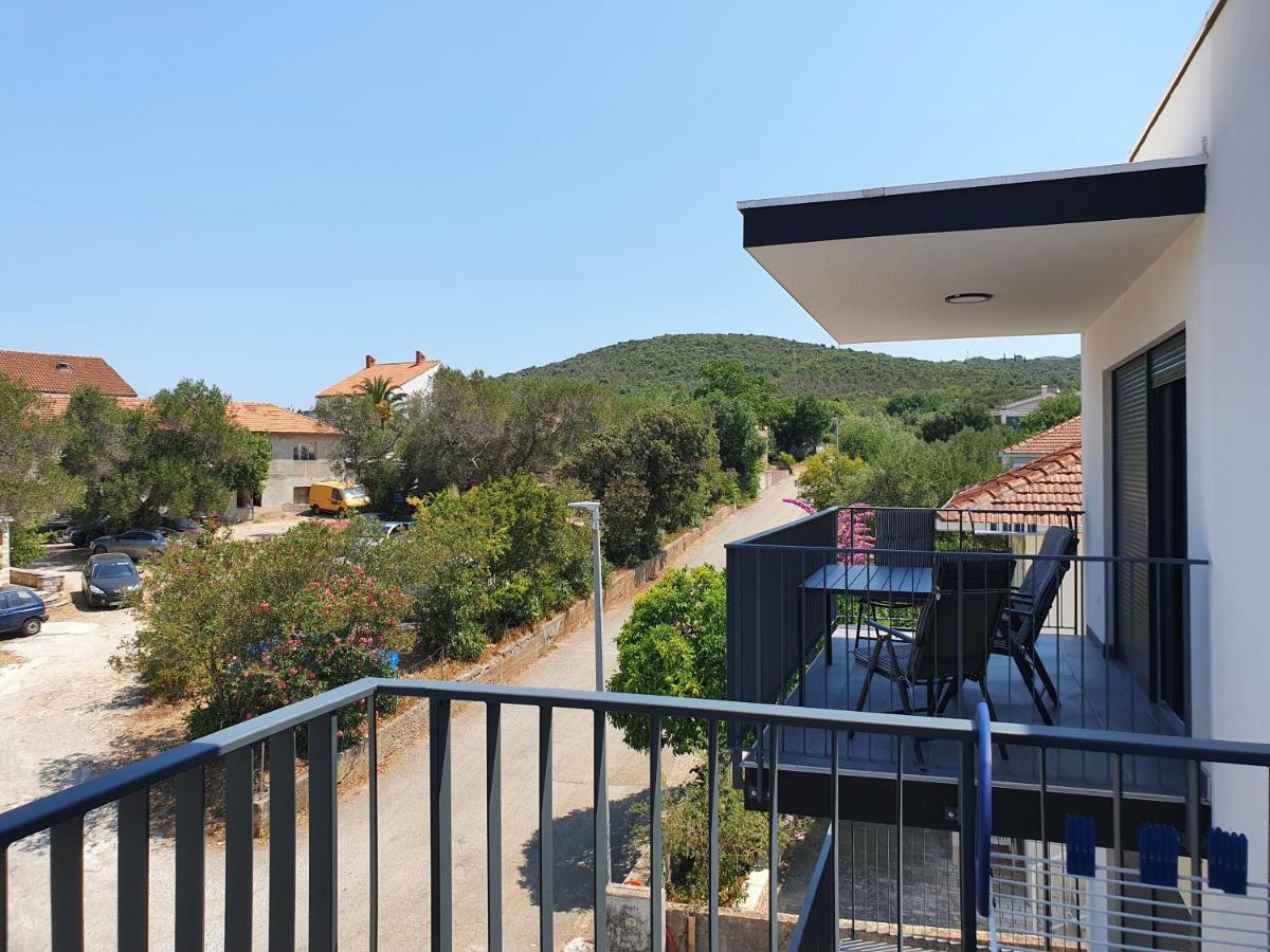 Apartmani Nerium Lovište Extérieur photo